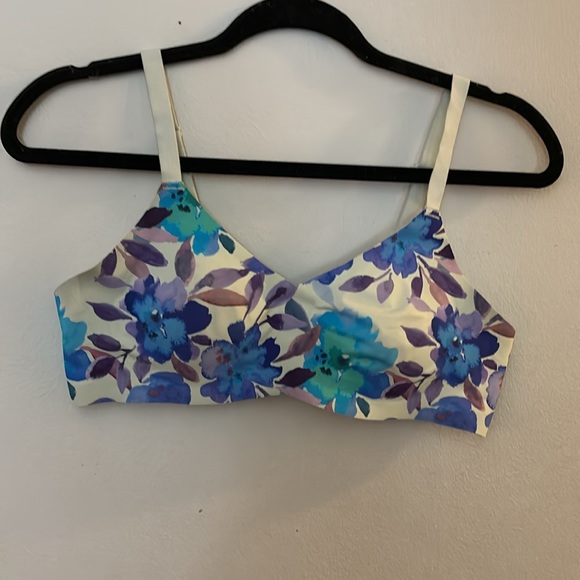 kNIX REVOLUTION V NECk BRA - Picture 12 of 13